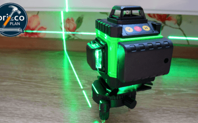 Nivel láser autonivelante verde proyectando líneas precisas en obra DIY