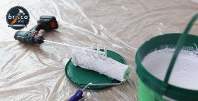 Você descobrirá os misturadores elétricos industriais de tinta mais vendidos na Amazon: máquinas autênticas de mistura de tinta e argamassa, projetadas para oferecer acabamentos de alta qualidade. De misturadores elétricos de tinta e argamassa a robustos agitadores industriais de tinta, essas ferramentas de mistura de tinta permitirão que você misture qualquer cor sem esforço. Além disso, já mostrei opções de modelos de furadeiras e misturadores de tinta elétricos que se adaptam a todos os tipos de projetos, sejam eles reformas profissionais ou melhorias que você mesmo faça em sua casa.